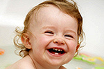Прорезывание зубов у детей: как помочь малышу фото